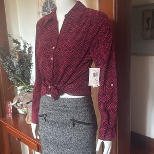 NWT Style&Co size small Chevron Patterned Button-Up Blouse